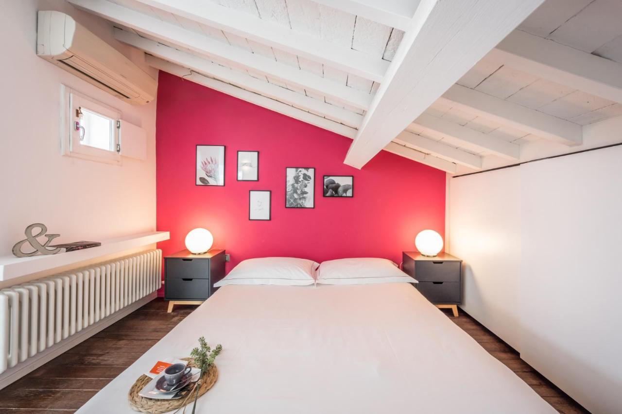 Emilia Suite Urban Modena Eksteriør billede